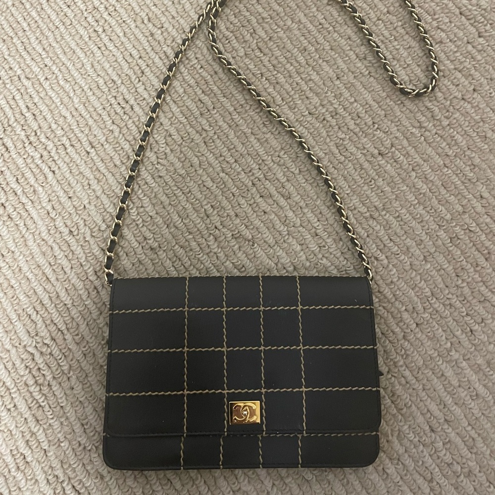 Authentic Chanel Wallet On A Chain